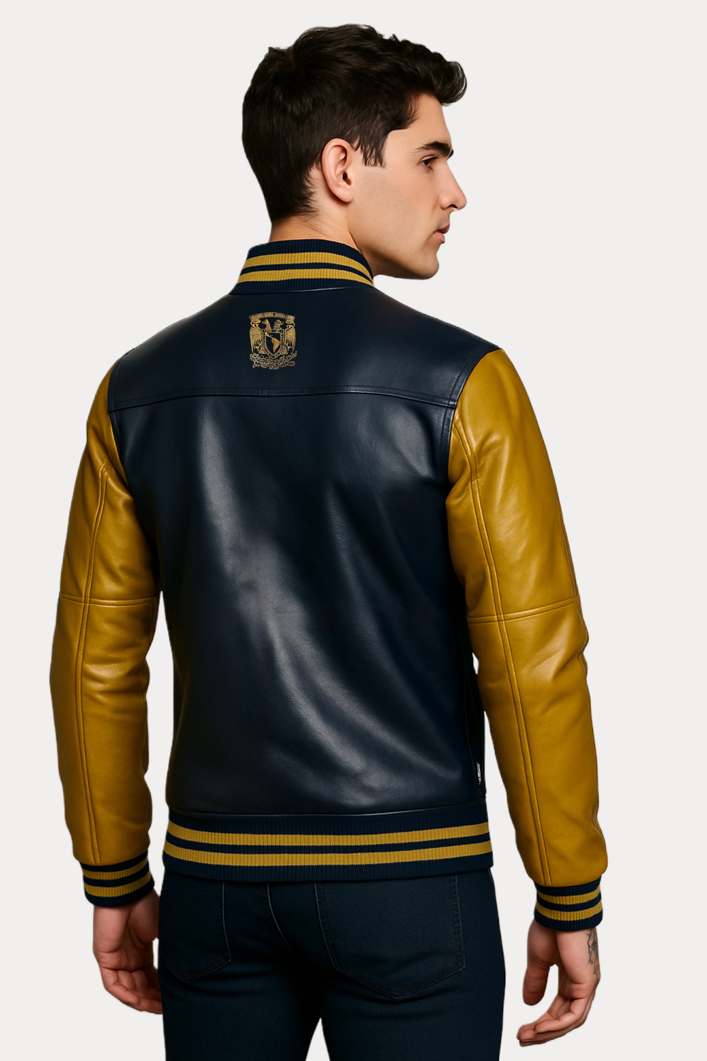 UNAM BÁSICA TODA PIEL Jacket